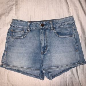 American Eagle Hi-Rise Shortie Shorts